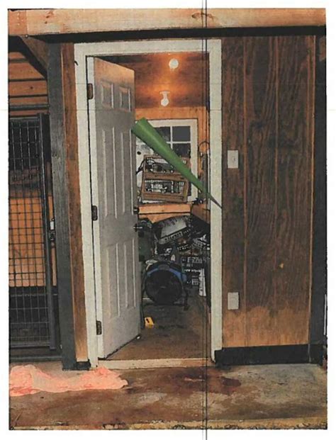 paul murdaugh crime scene photo|GRAPHIC: Body